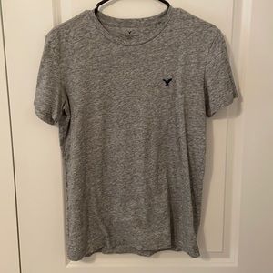 American Eagle tee